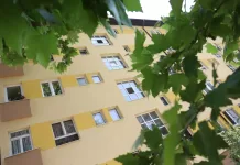 U toku prijave na Javni poziv etažnim vlasnicima objekata kolektivnog stanovanja za sufinansiranje projekata poboljšanja energetske efikasnosti stambenih zgrada